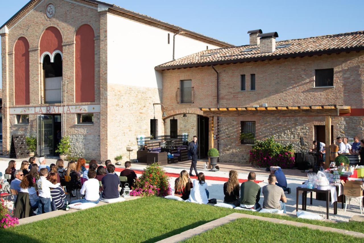 Agriturismo La Ratta Vernasca Екстериор снимка